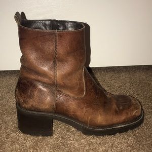 Liz Claiborne Platform Brown Boots